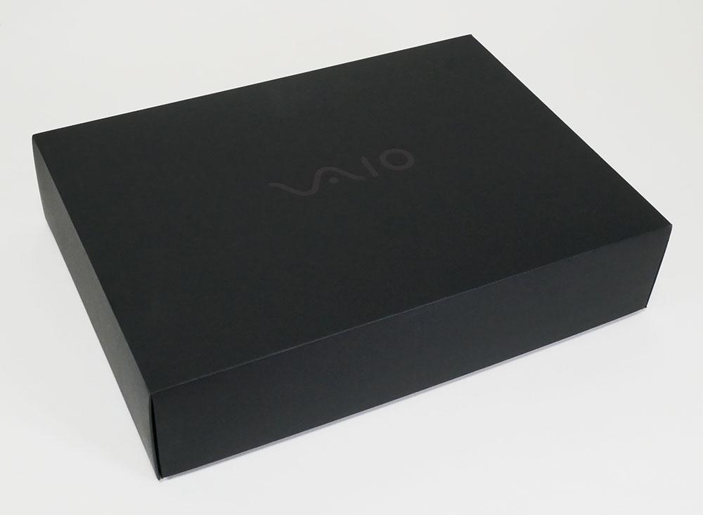 VAIO SX12 ALL BLACK EDITIONの化粧箱