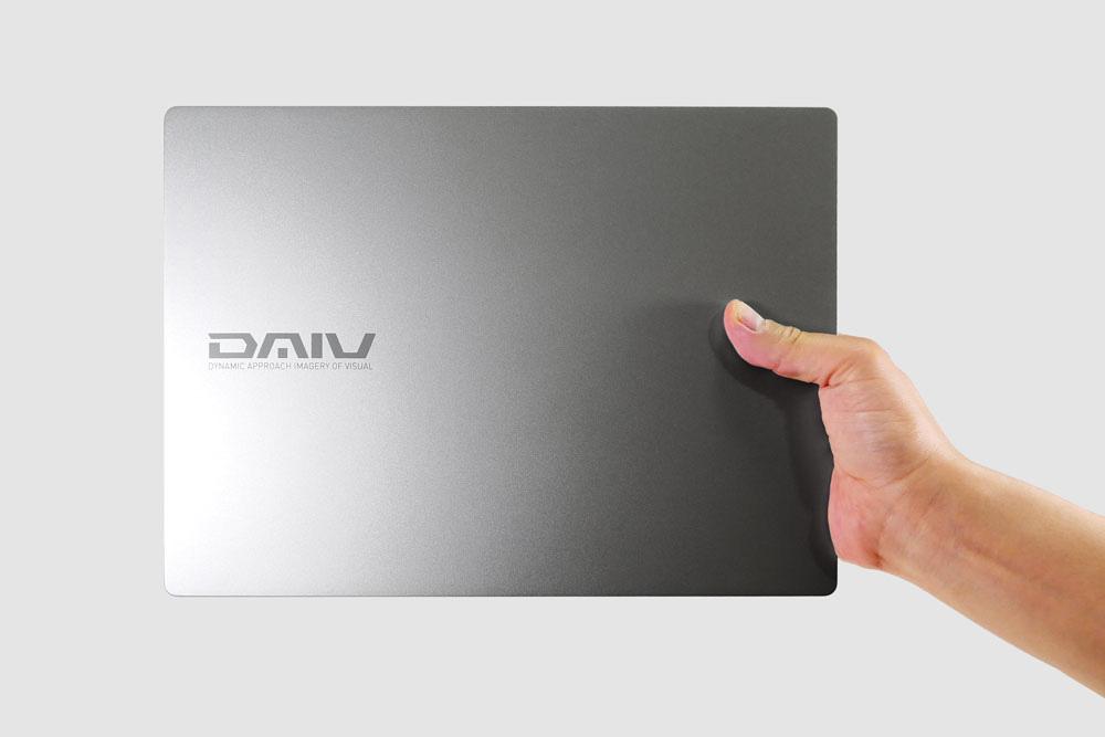 マウス「DAIV 4P」実機レビュー！約997gで超軽量なのにクリエイター向けのノートパソコン！ これがおすすめノートパソコン